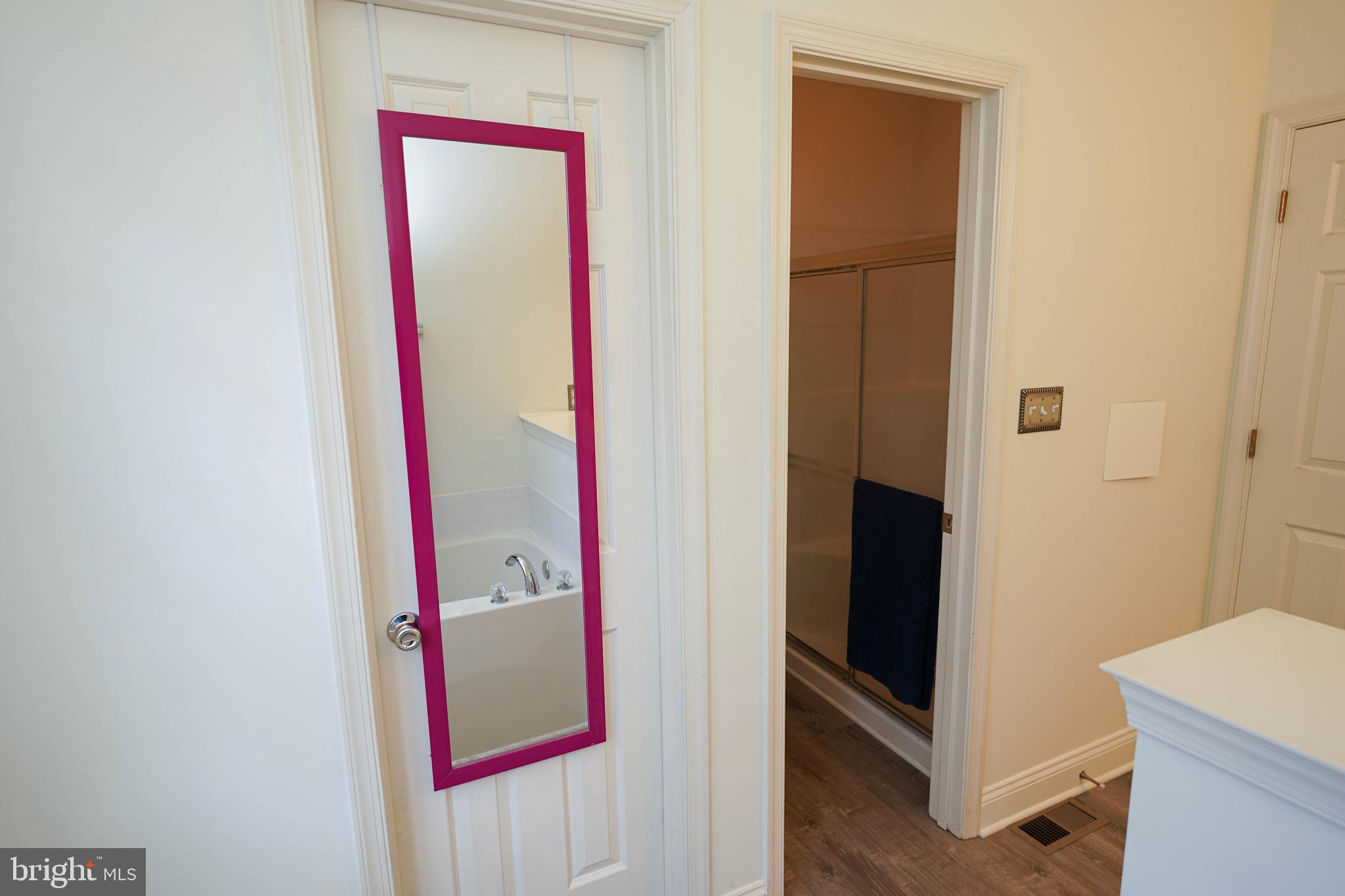 EAST FIELD - Residential