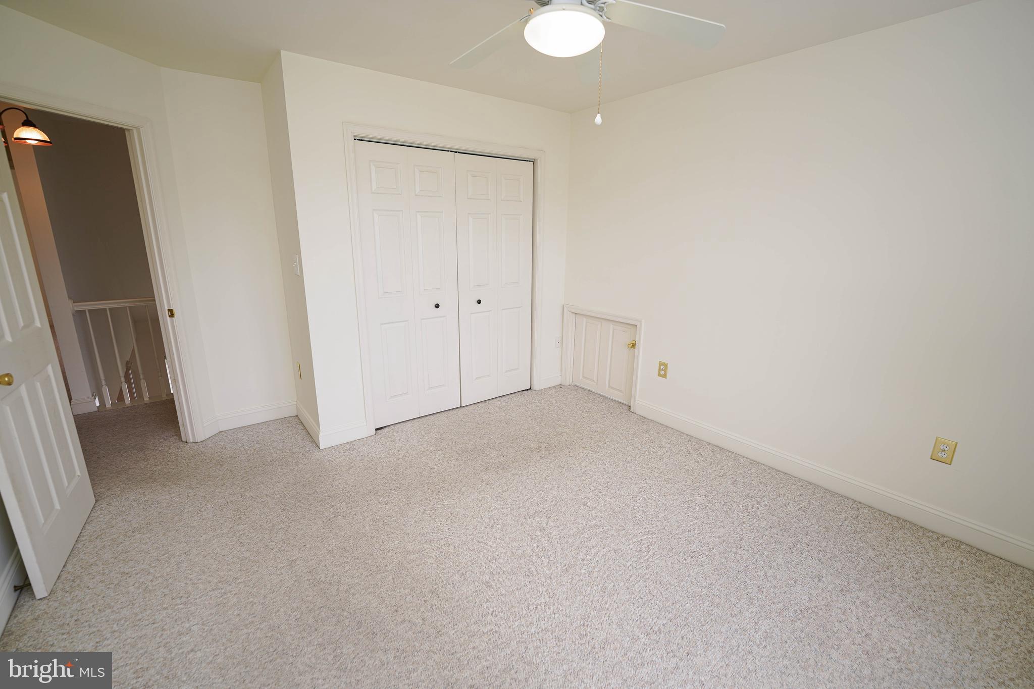 EAST FIELD - Residential