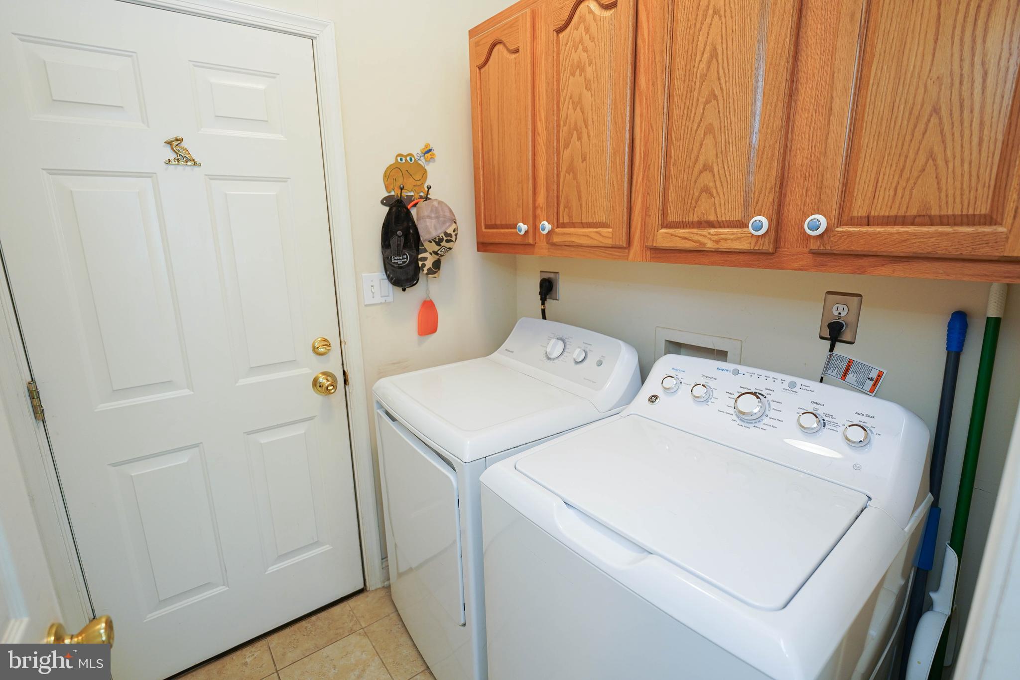 EAST FIELD - Residential