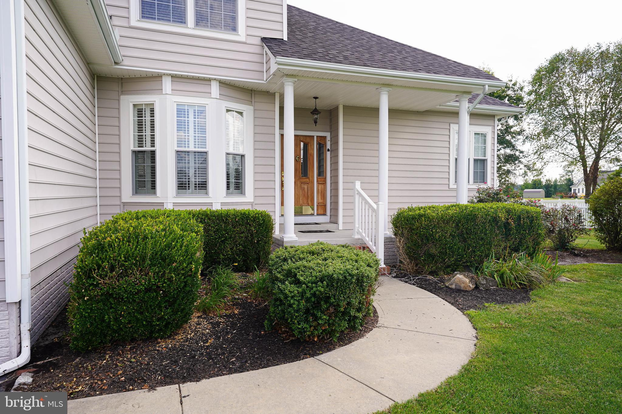 EAST FIELD - Residential