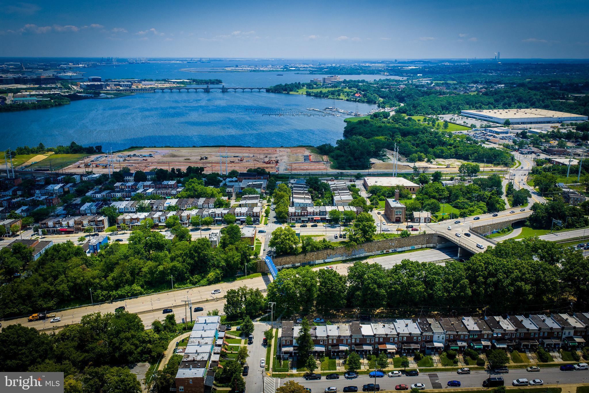 ALBEMARLE SQUARE - Residential