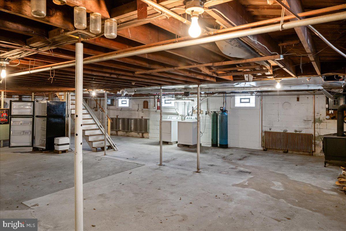 DOYLESTOWN COMMONS - Residential