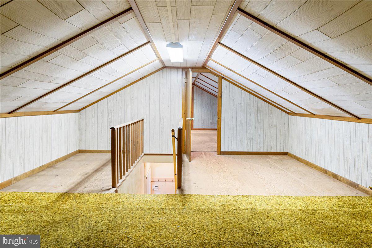 DOYLESTOWN COMMONS - Residential