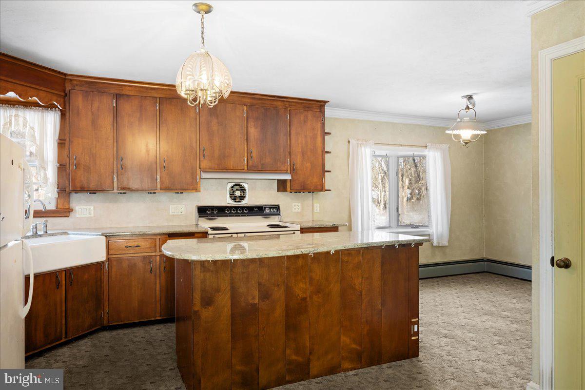 DOYLESTOWN COMMONS - Residential