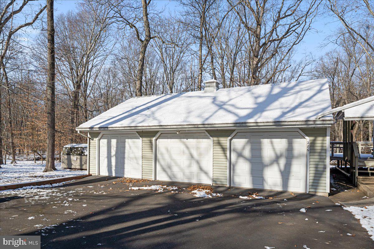 DOYLESTOWN COMMONS - Residential