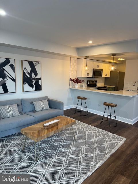 422 PARK PLACE CHERRY HILL NJ 08002
