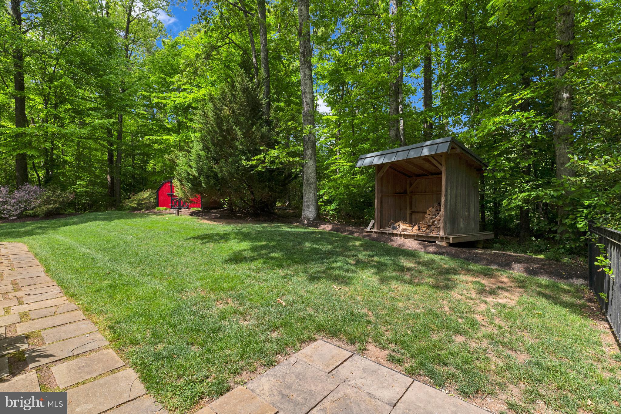 DOMINION VALLEY HUNT - Residential