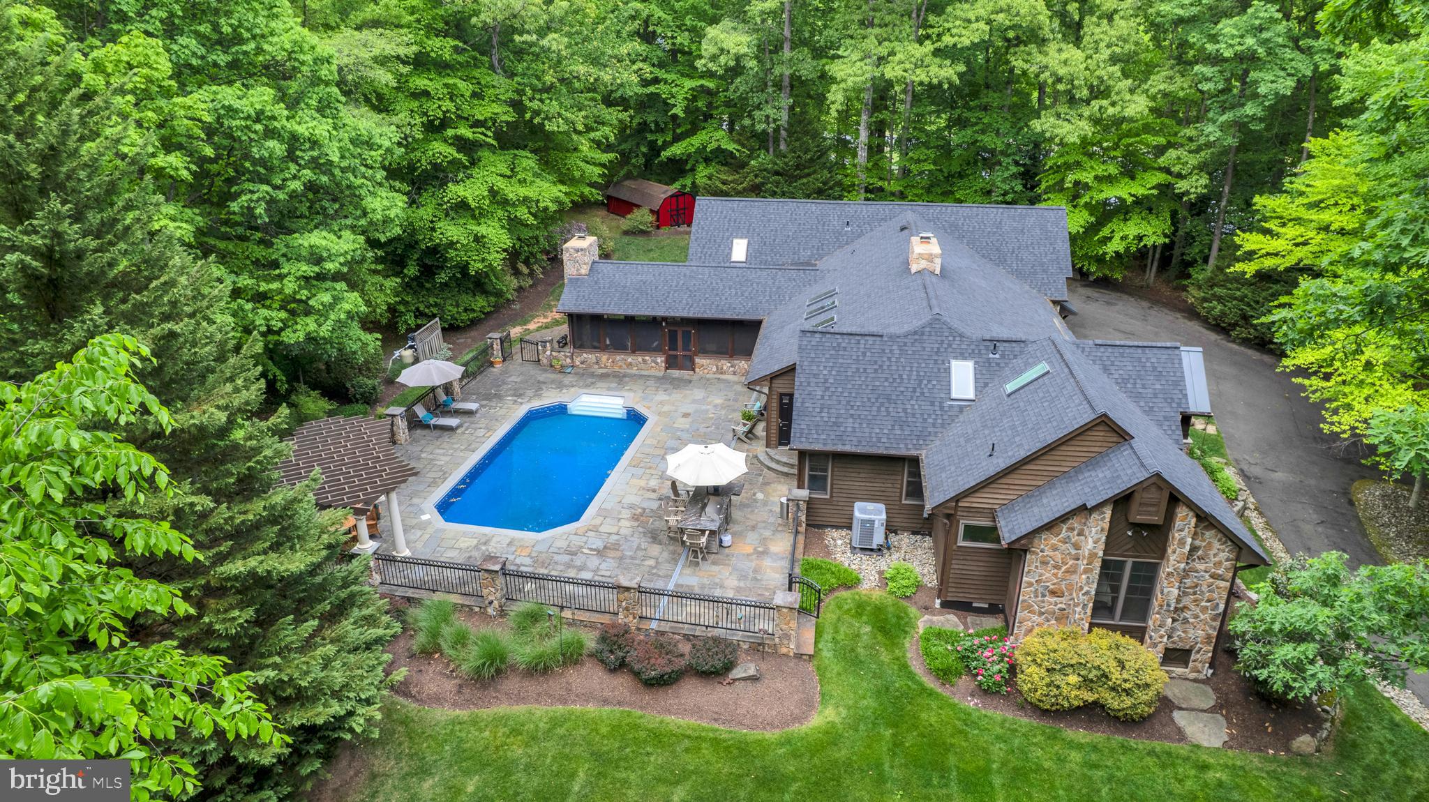 DOMINION VALLEY HUNT - Residential