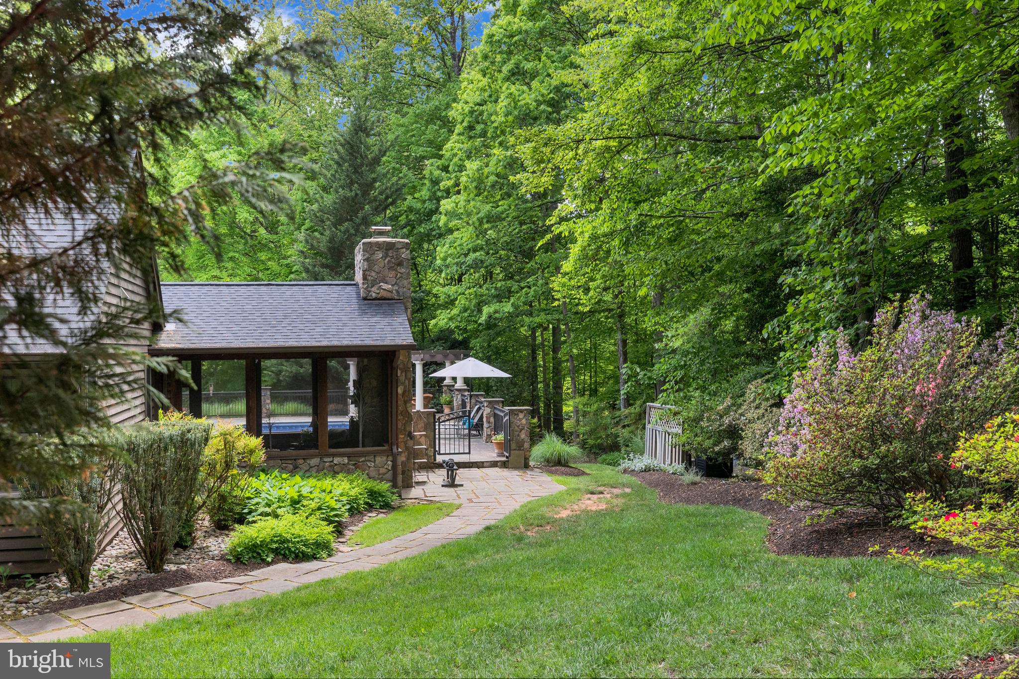 DOMINION VALLEY HUNT - Residential