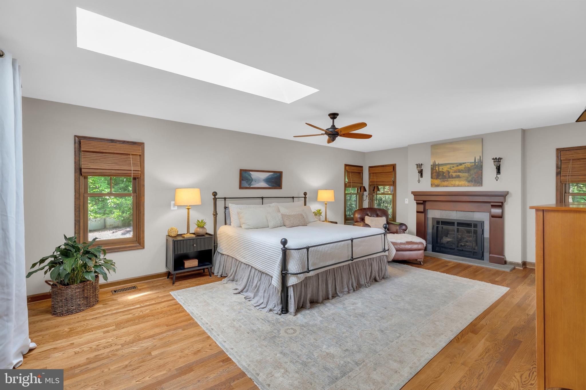 DOMINION VALLEY HUNT - Residential