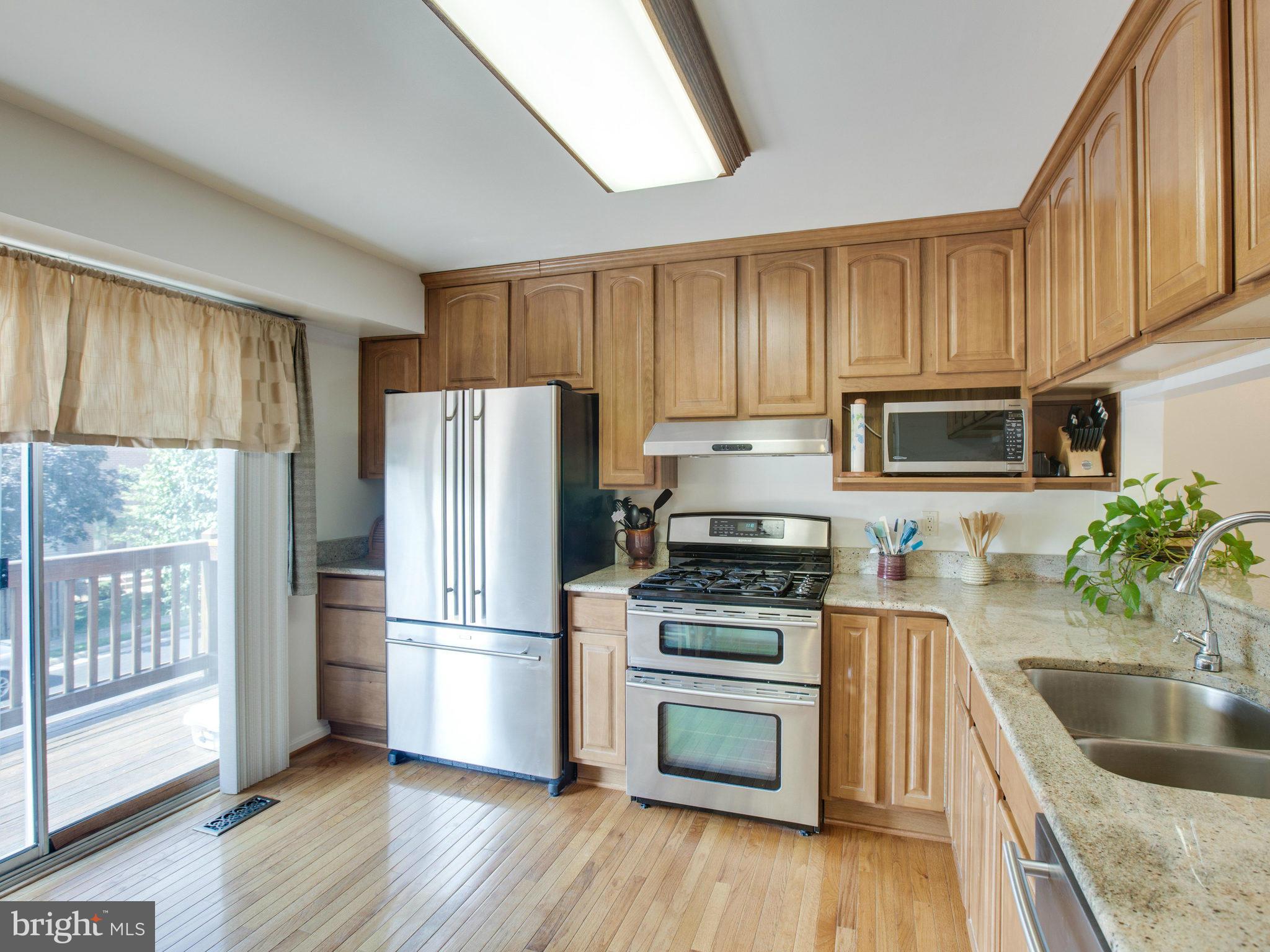 PINECREST - Residential