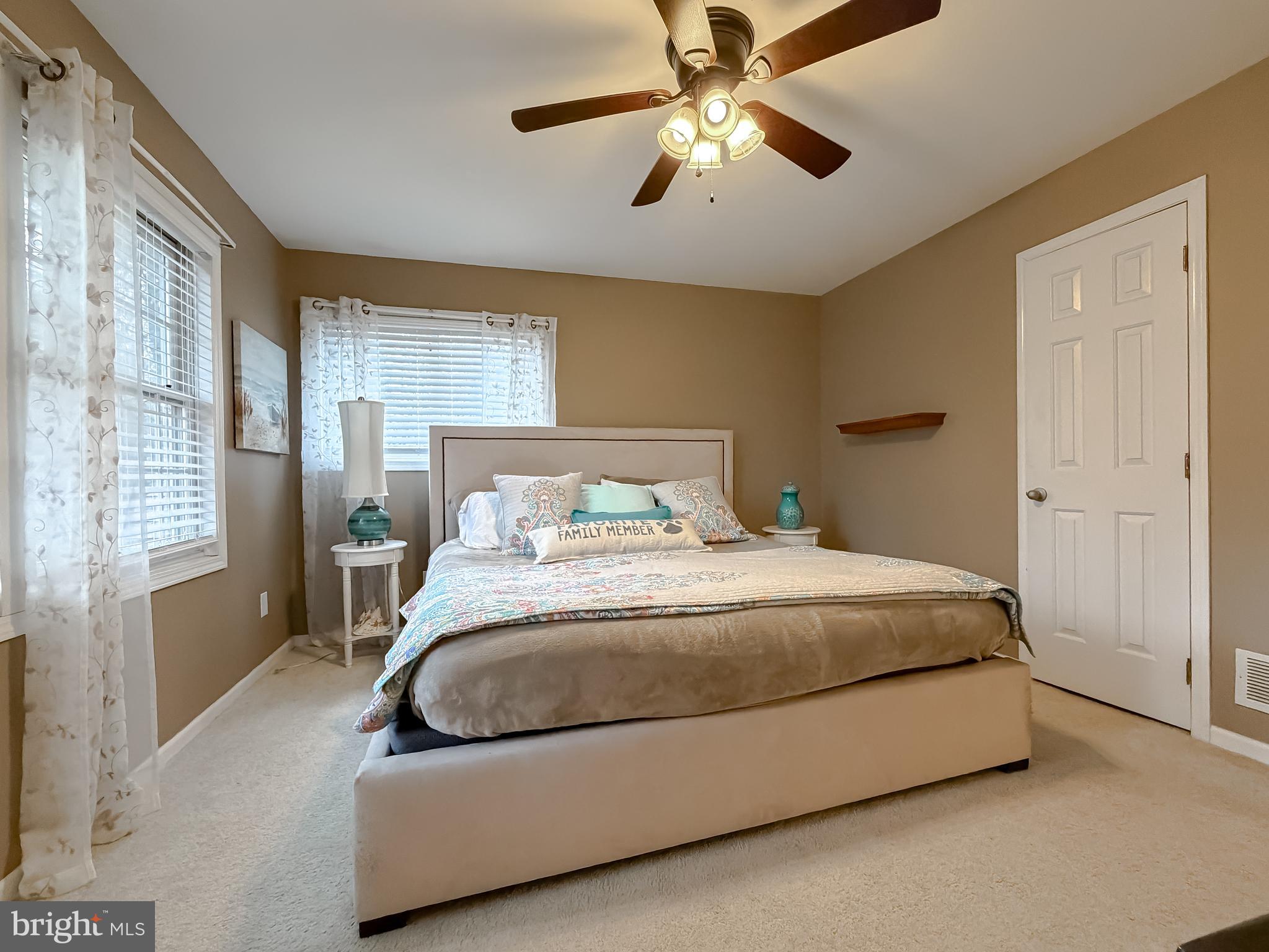 SWAN POINT - Residential