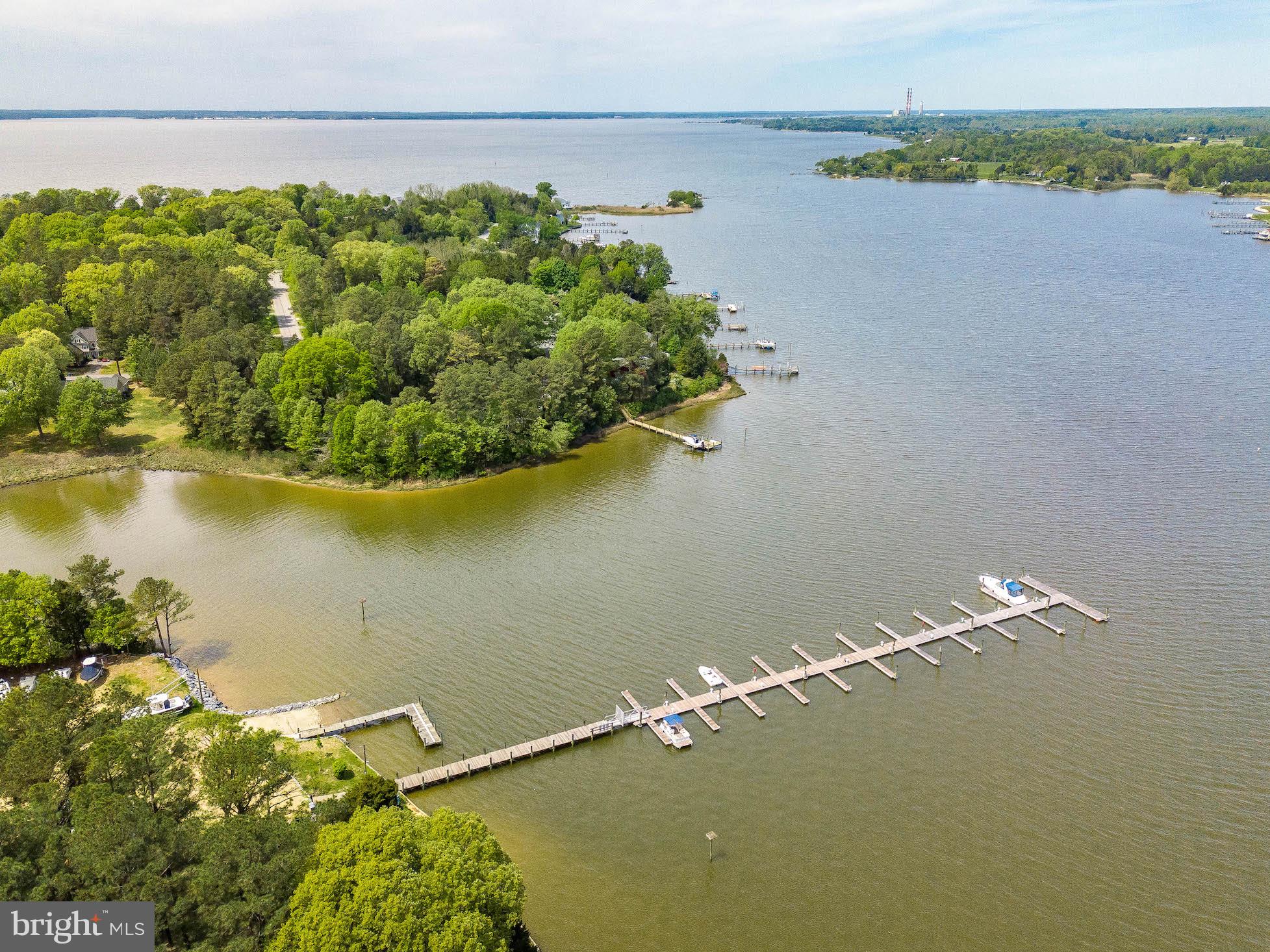 SWAN POINT - Residential