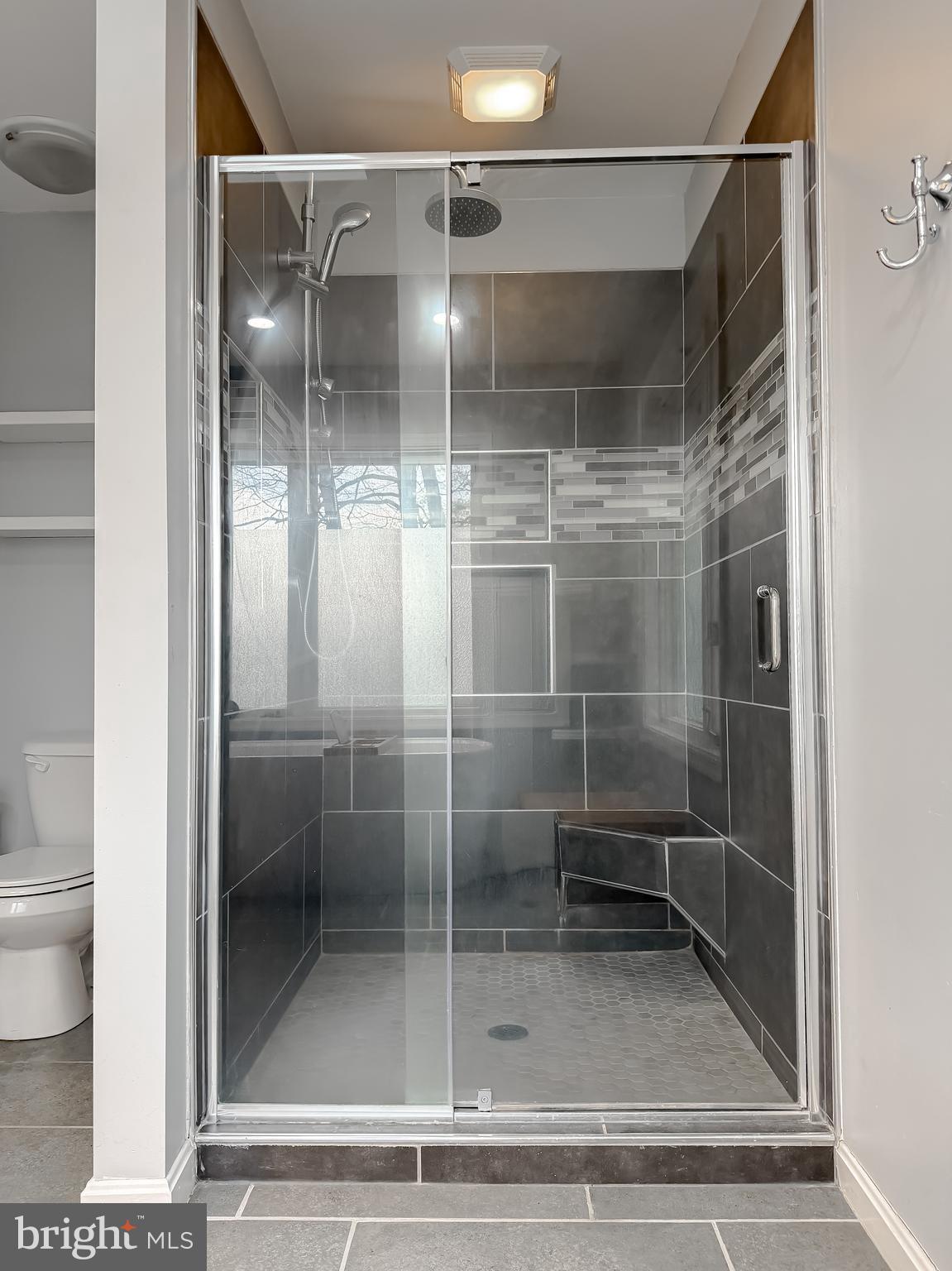 SWAN POINT - Residential