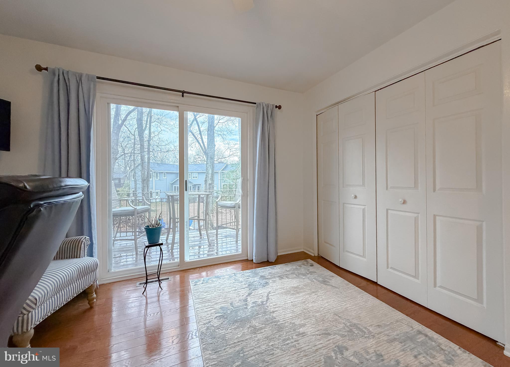 SWAN POINT - Residential