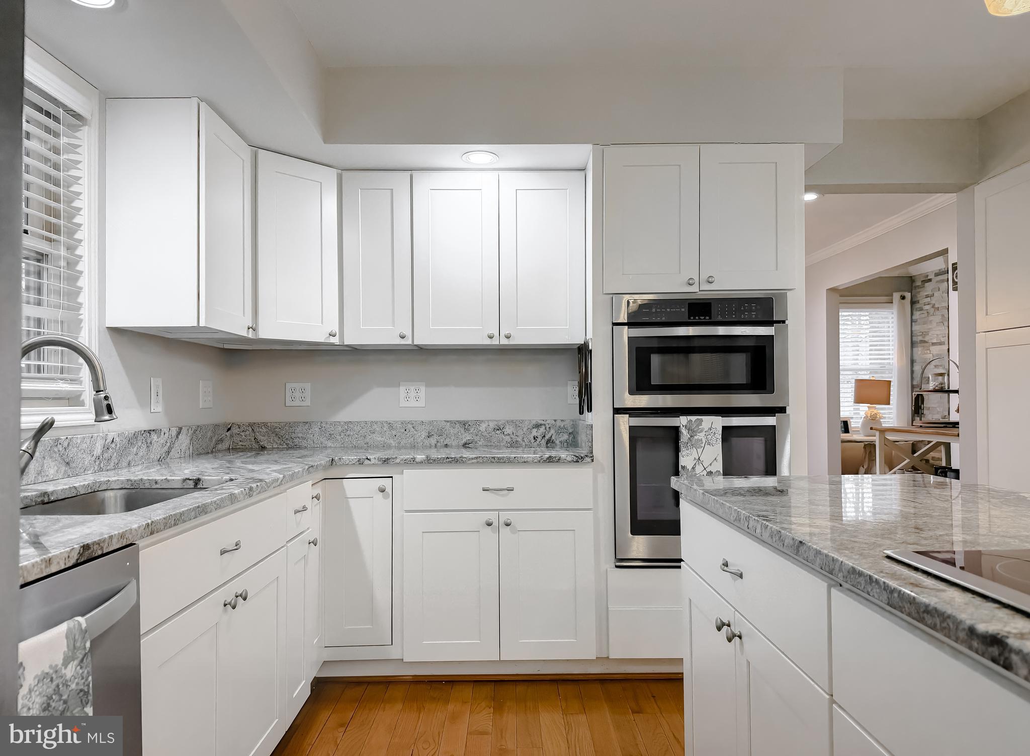 SWAN POINT - Residential