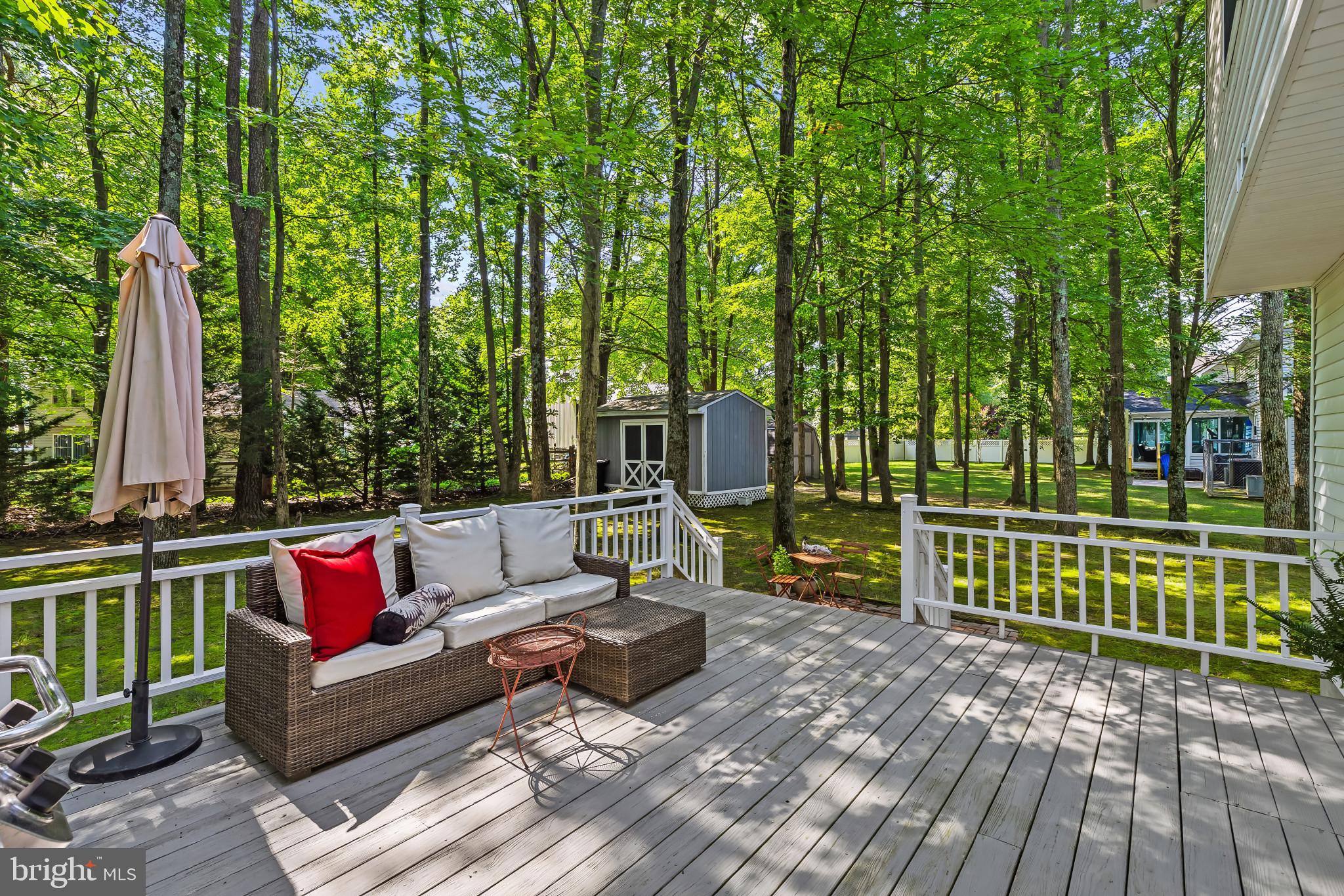 608 CLOVERFIELDS DRIVE