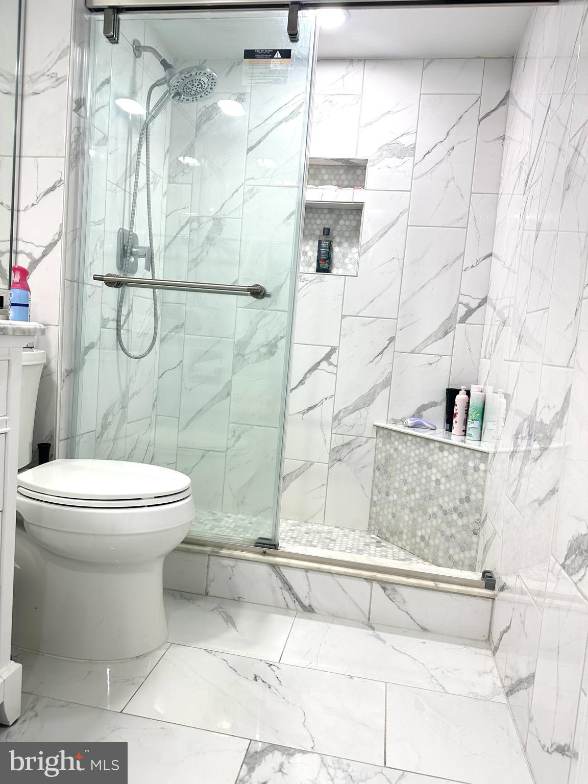 SENTINEL OF LANDMARK - Residential