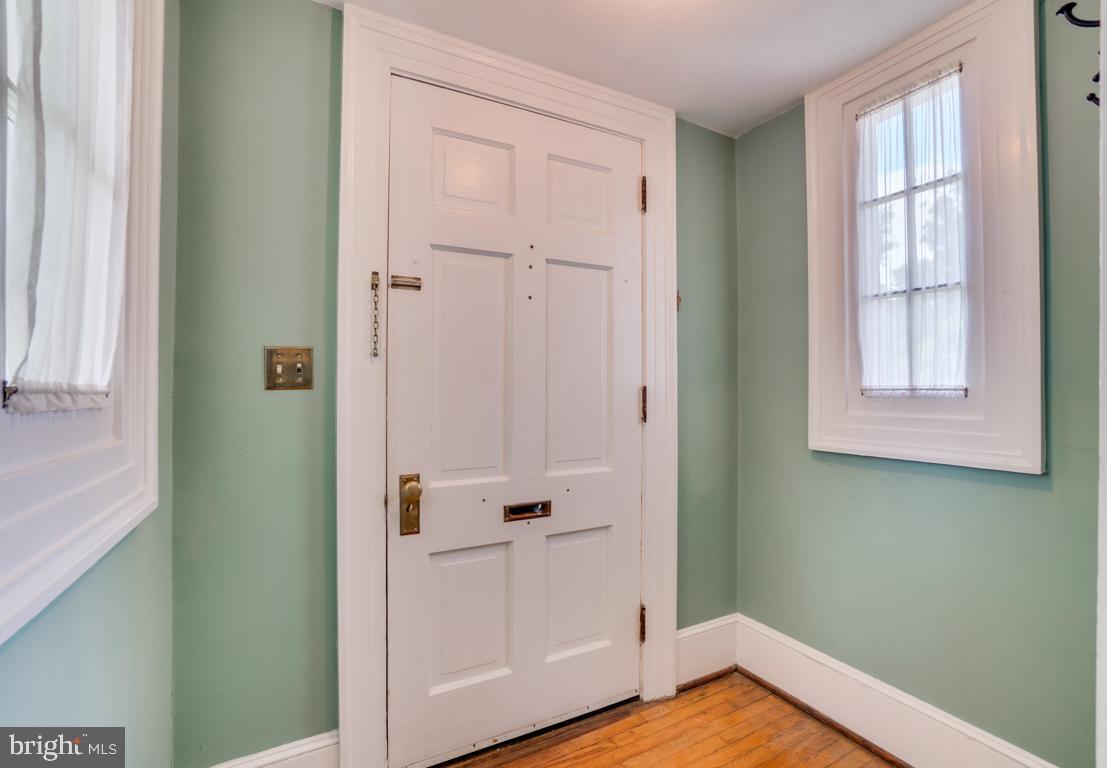 DOWNTOWN FREDERICKSBURG - Residential