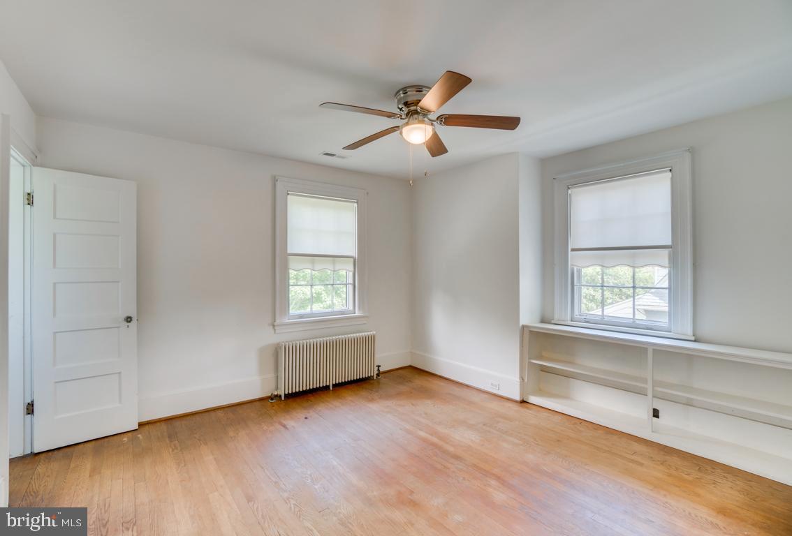 DOWNTOWN FREDERICKSBURG - Residential