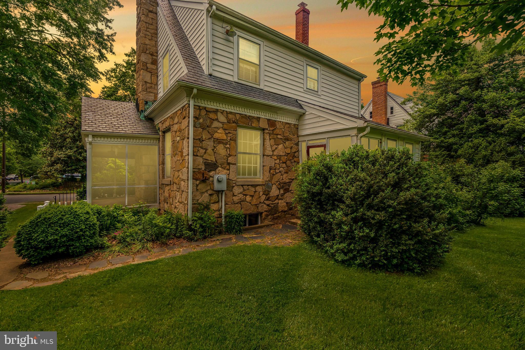 DOWNTOWN FREDERICKSBURG - Residential