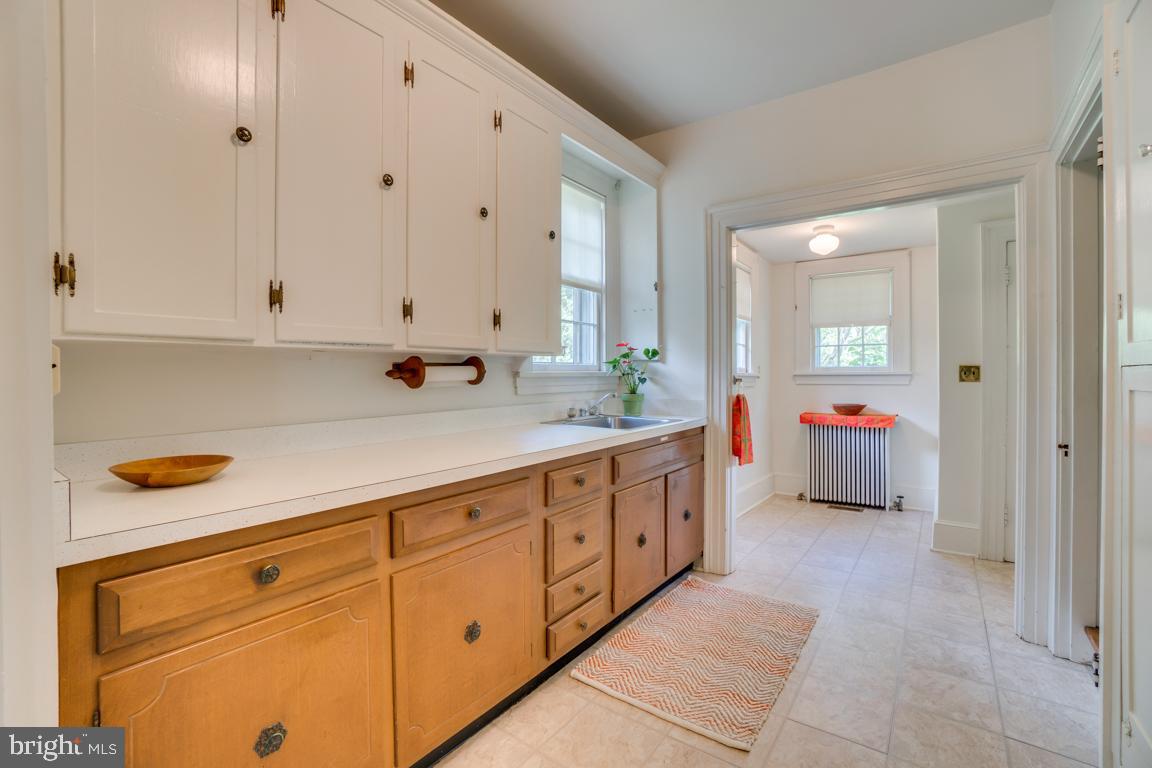 DOWNTOWN FREDERICKSBURG - Residential