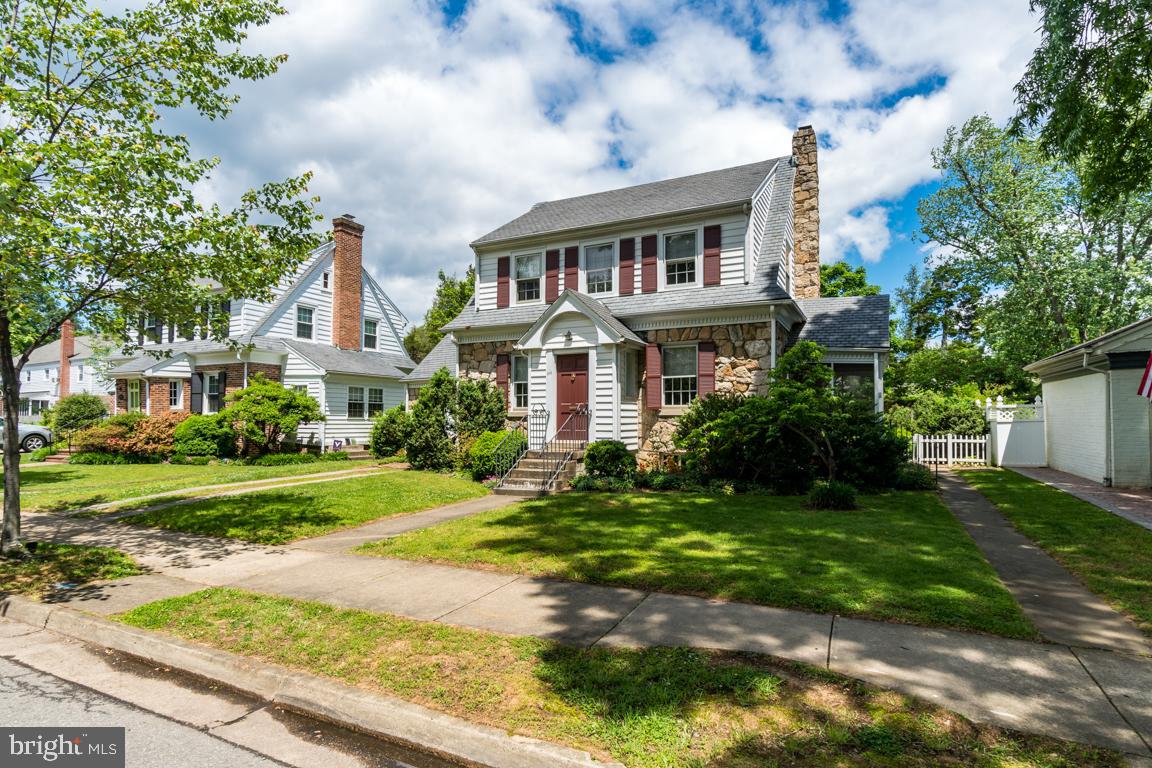 DOWNTOWN FREDERICKSBURG - Residential