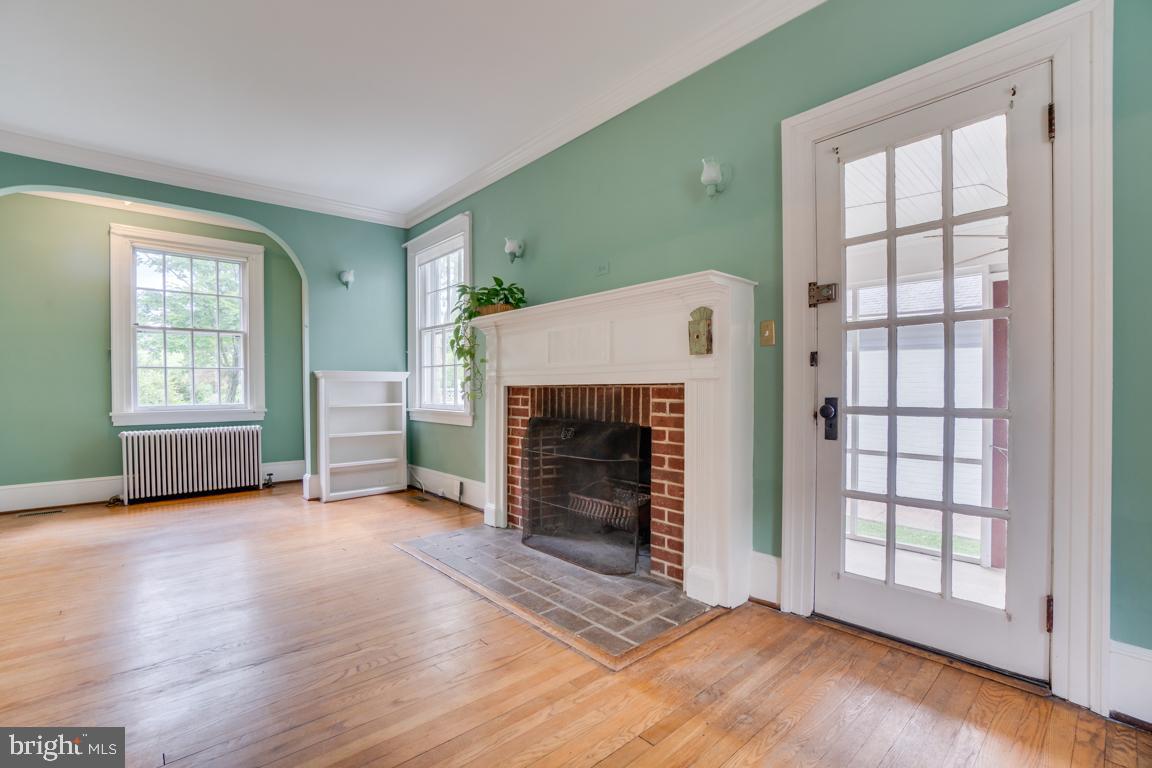 DOWNTOWN FREDERICKSBURG - Residential