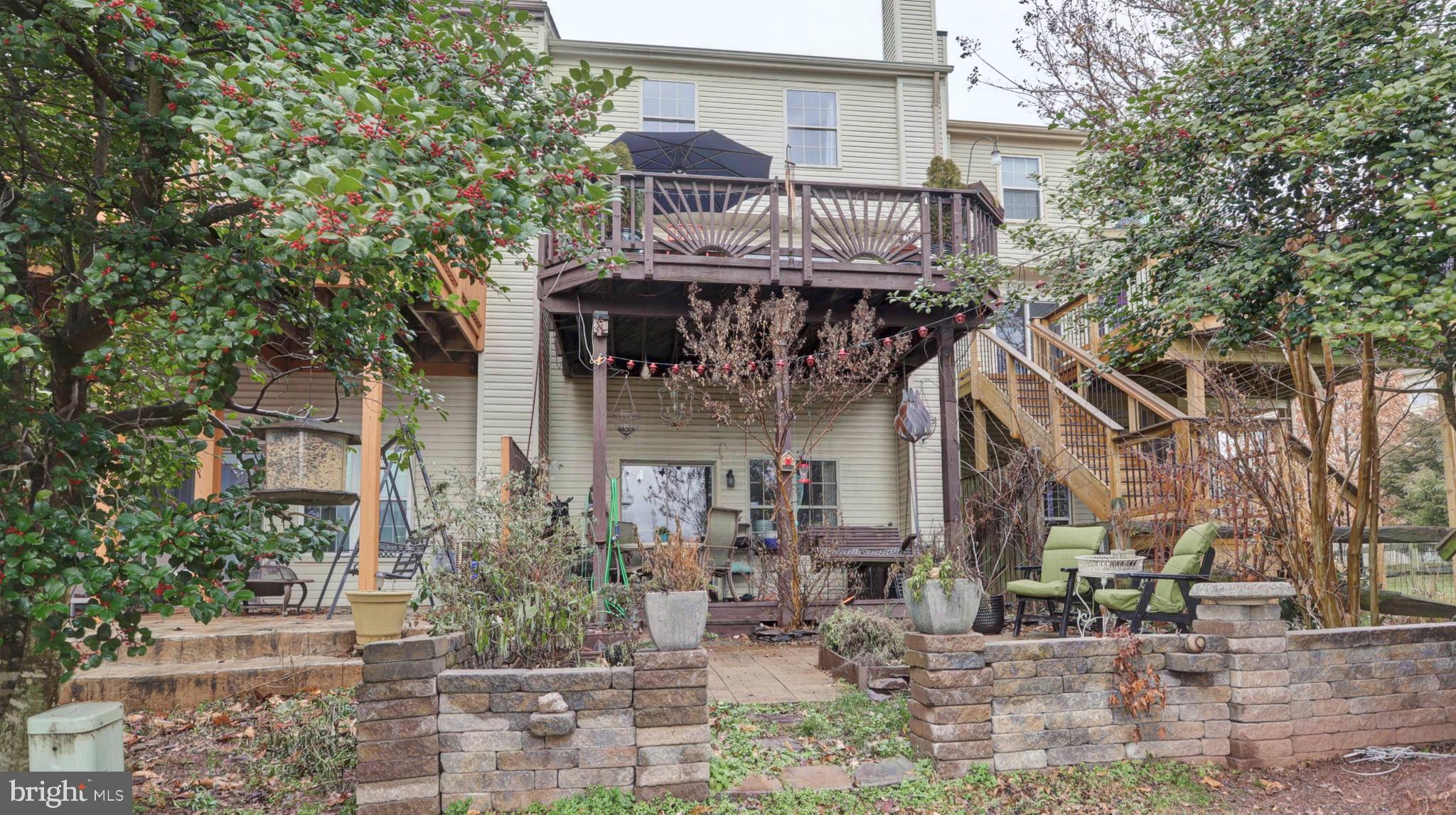 ASHBURN VILLAGE - Residential Lease