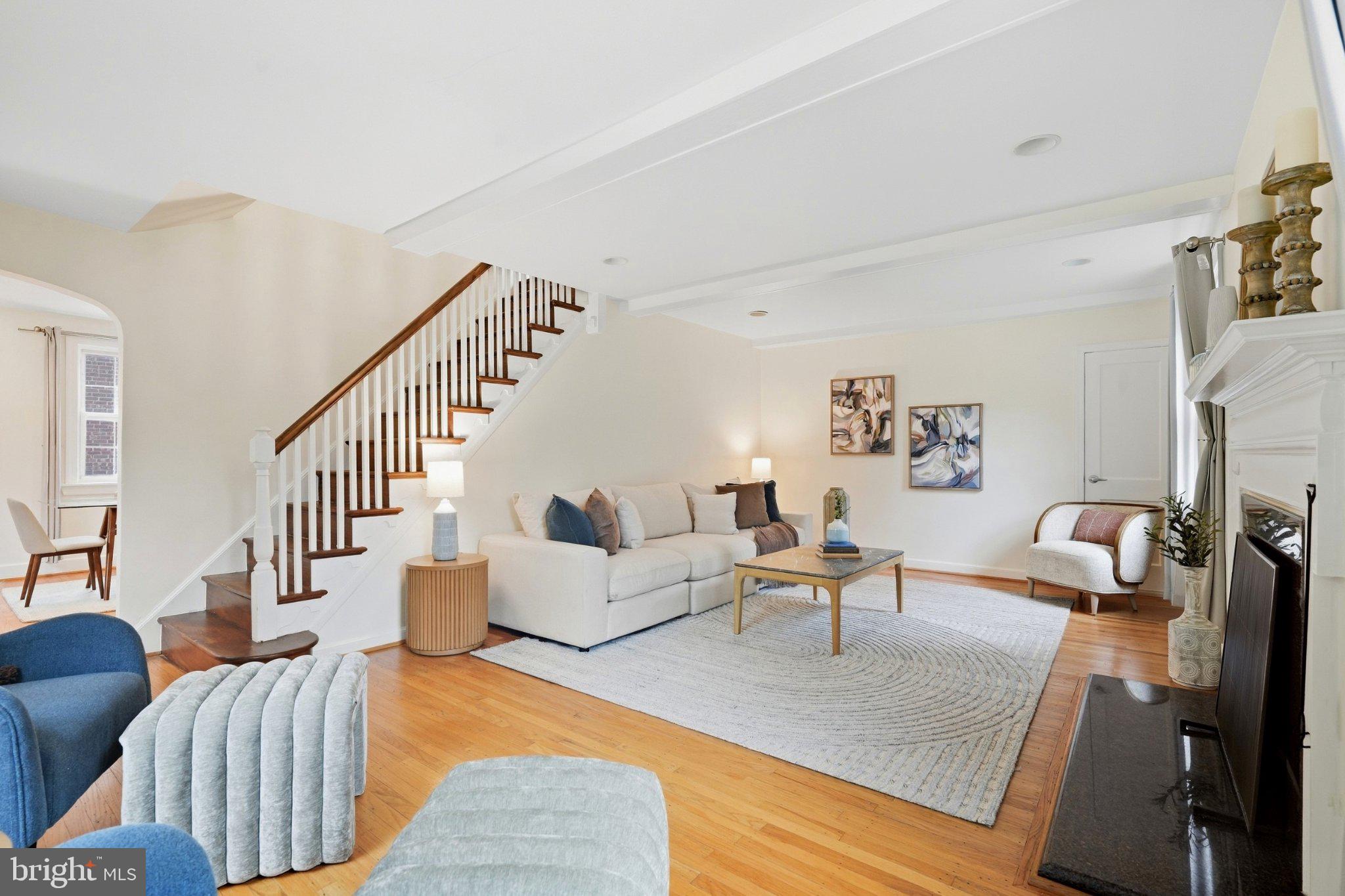 606 LATHAM DRIVE