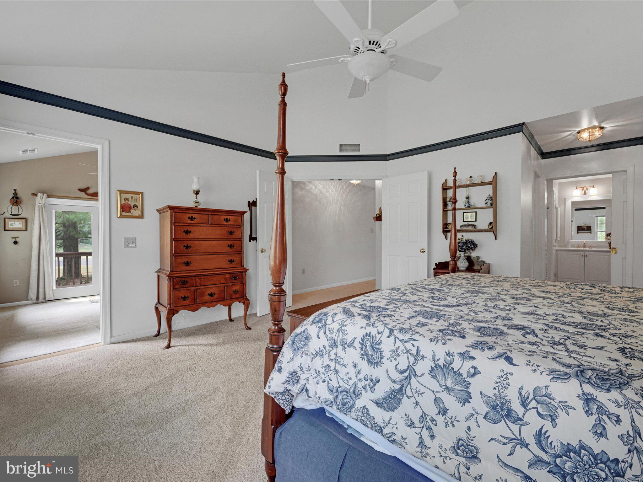 SPRING RIDGE - Residential