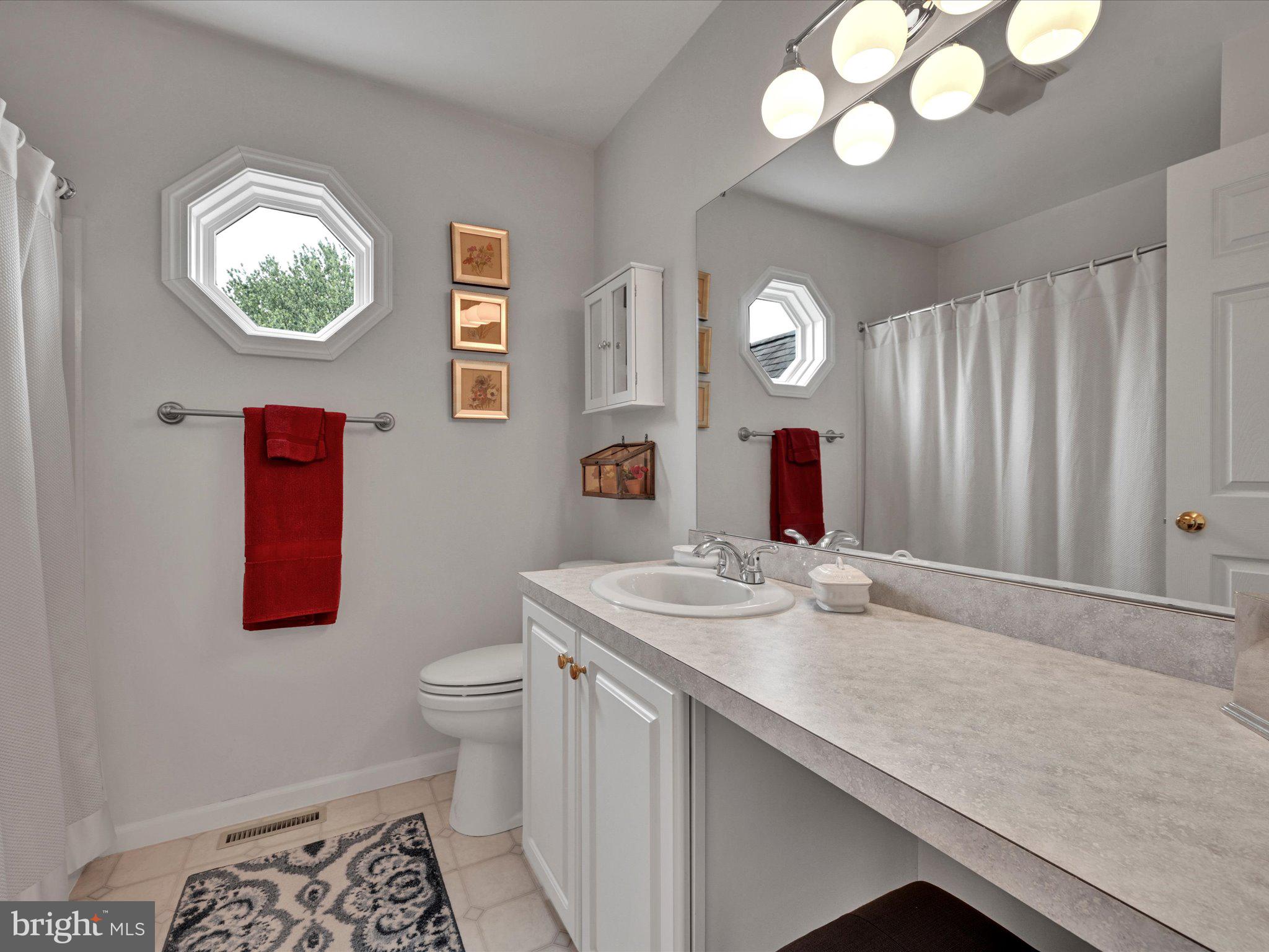 SPRING RIDGE - Residential