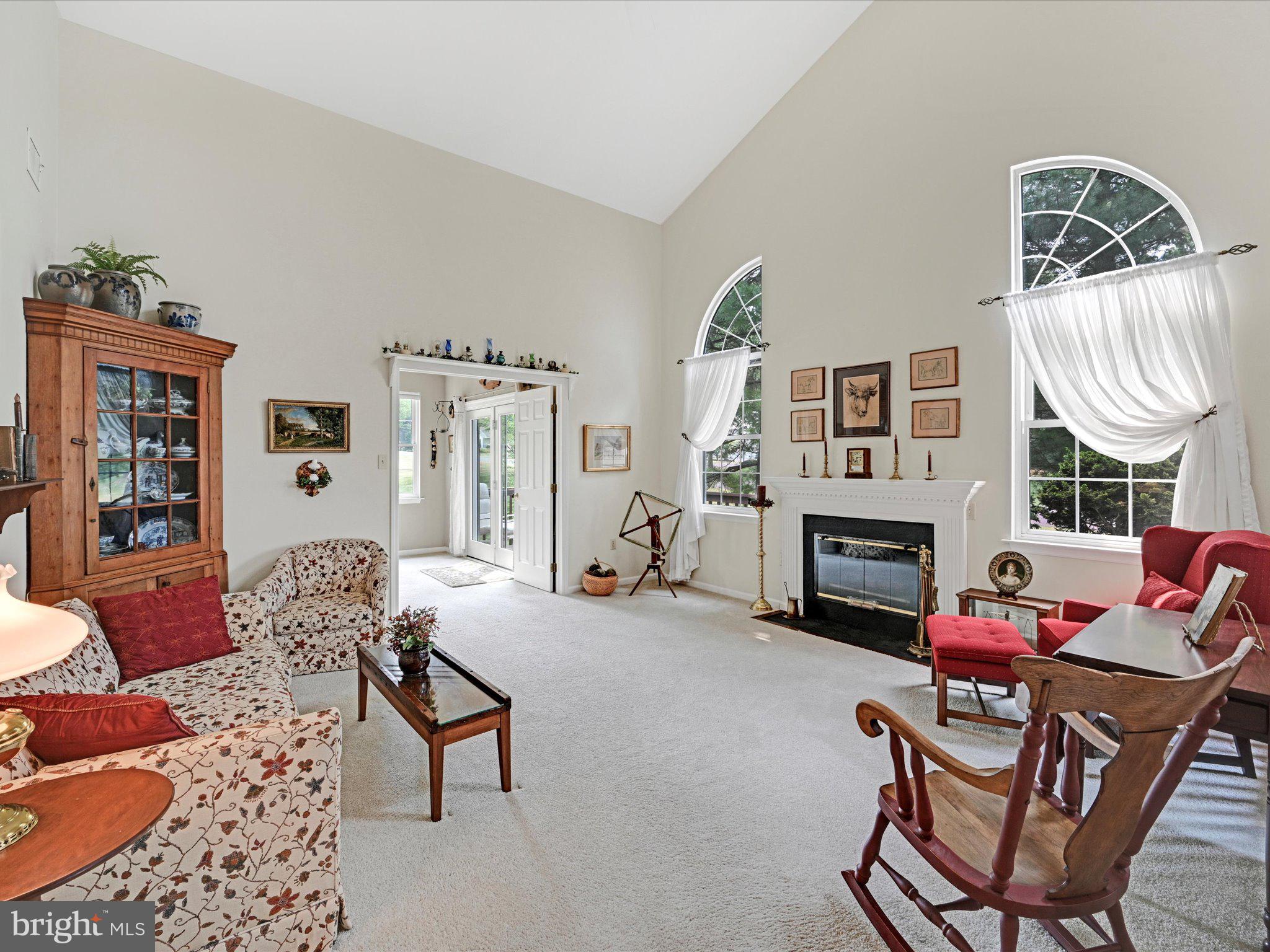 SPRING RIDGE - Residential