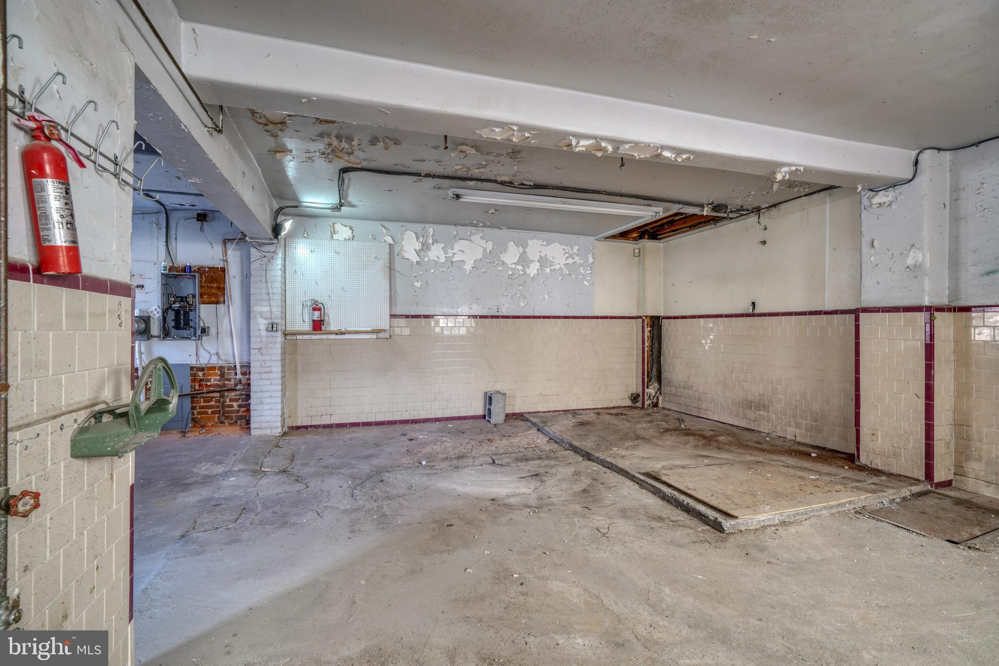 NONE AVAILABLE - Commercial Sale