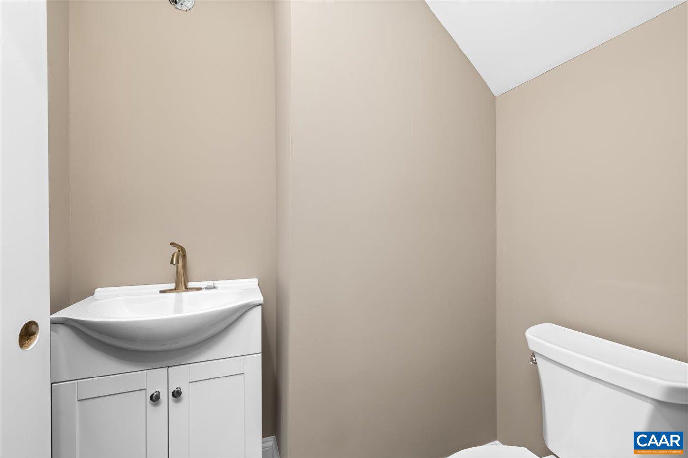 EAGLES COVE - Residential