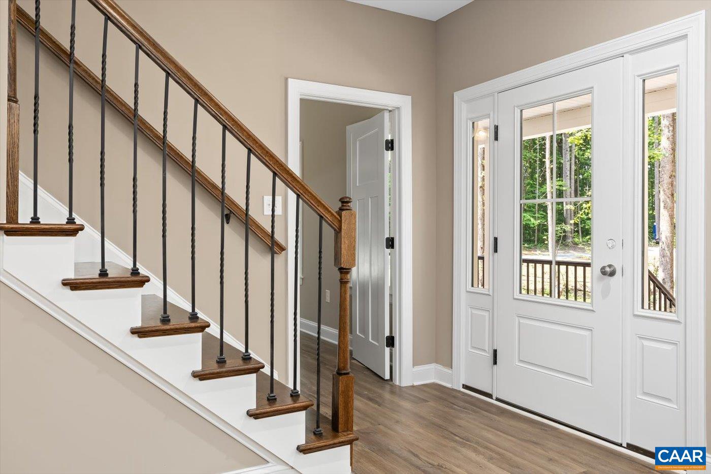 EAGLES COVE - Residential