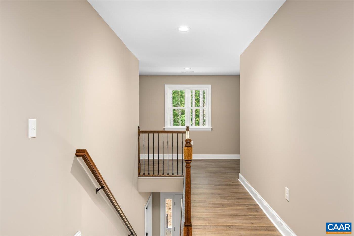 EAGLES COVE - Residential