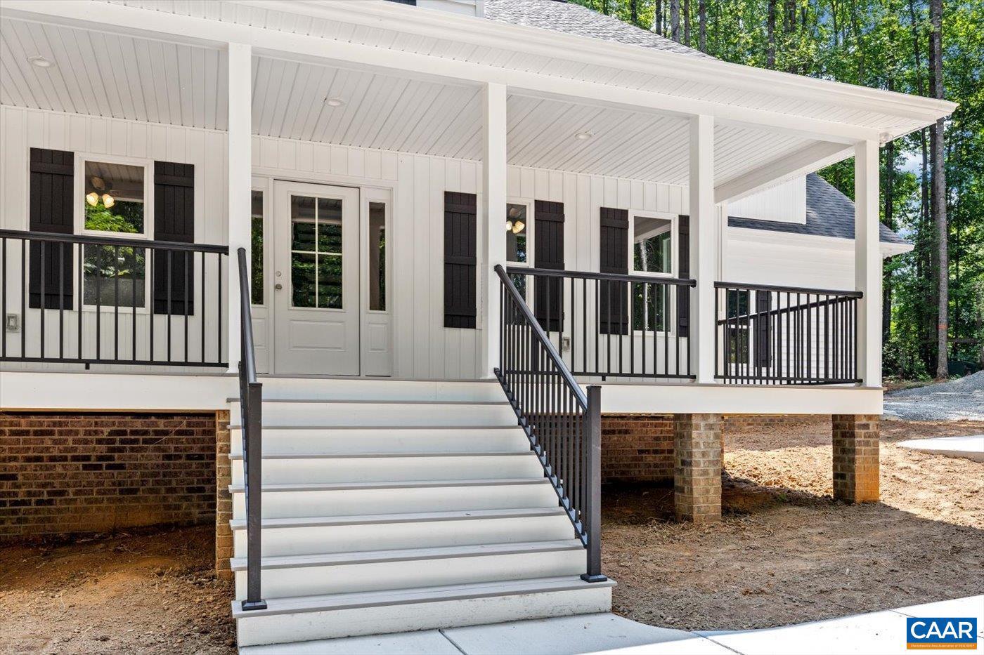 EAGLES COVE - Residential