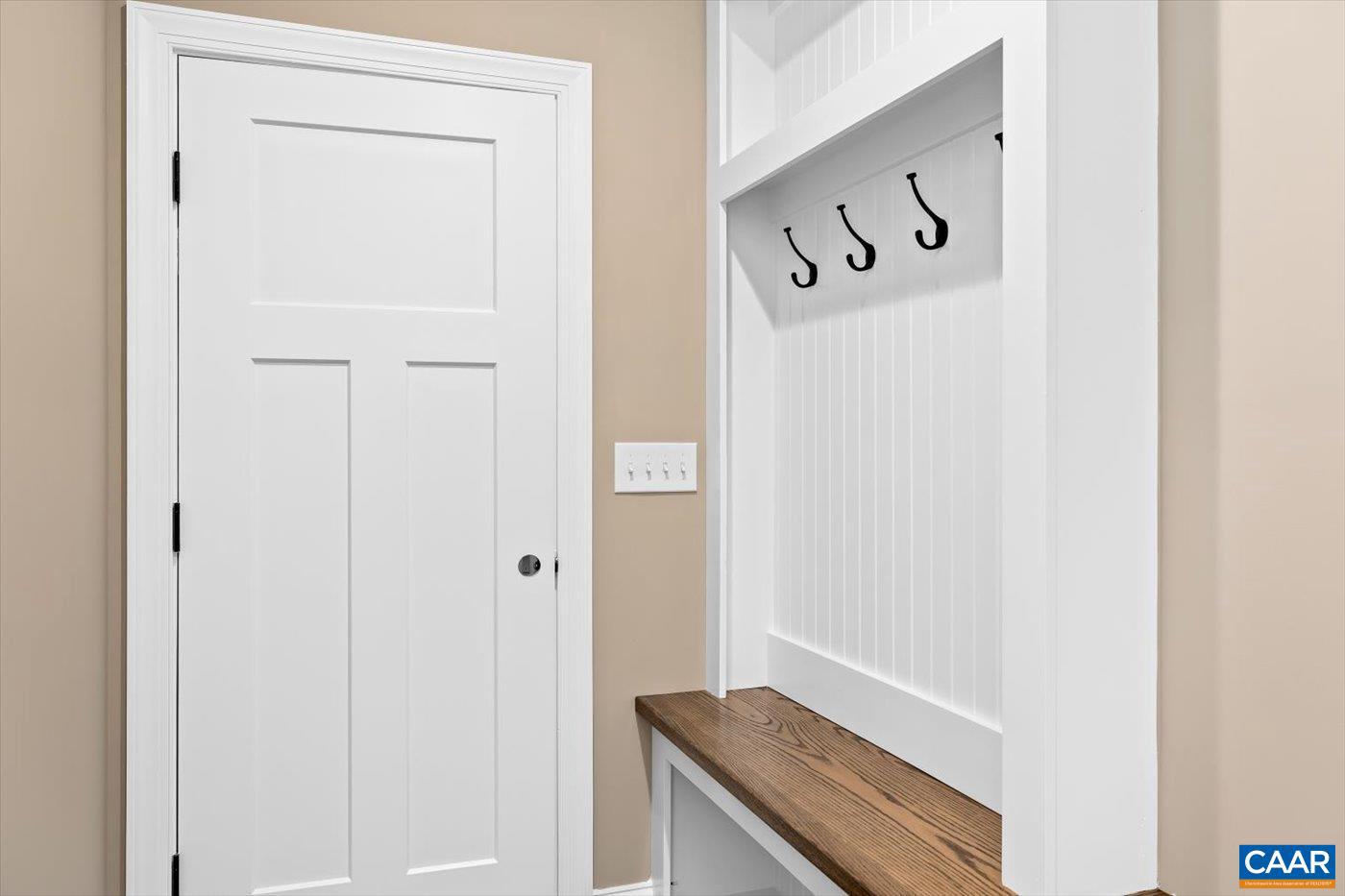 EAGLES COVE - Residential