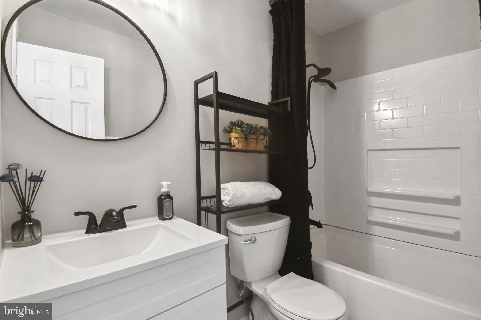 THE TOWNS AT WALKER MILL - Residential