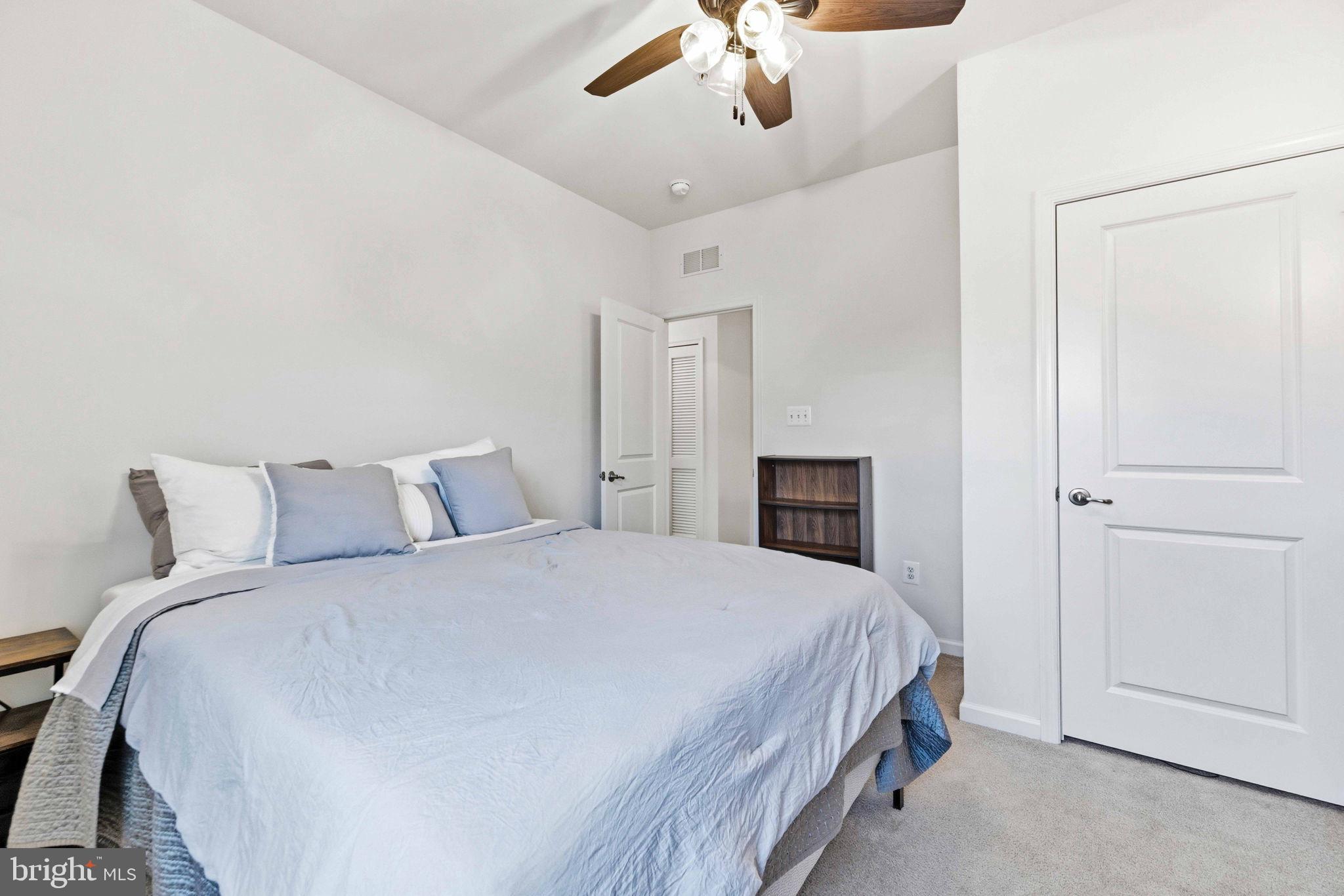 CREEKSIDE VILLAGE AT TANYARD SPRINGS - Residential