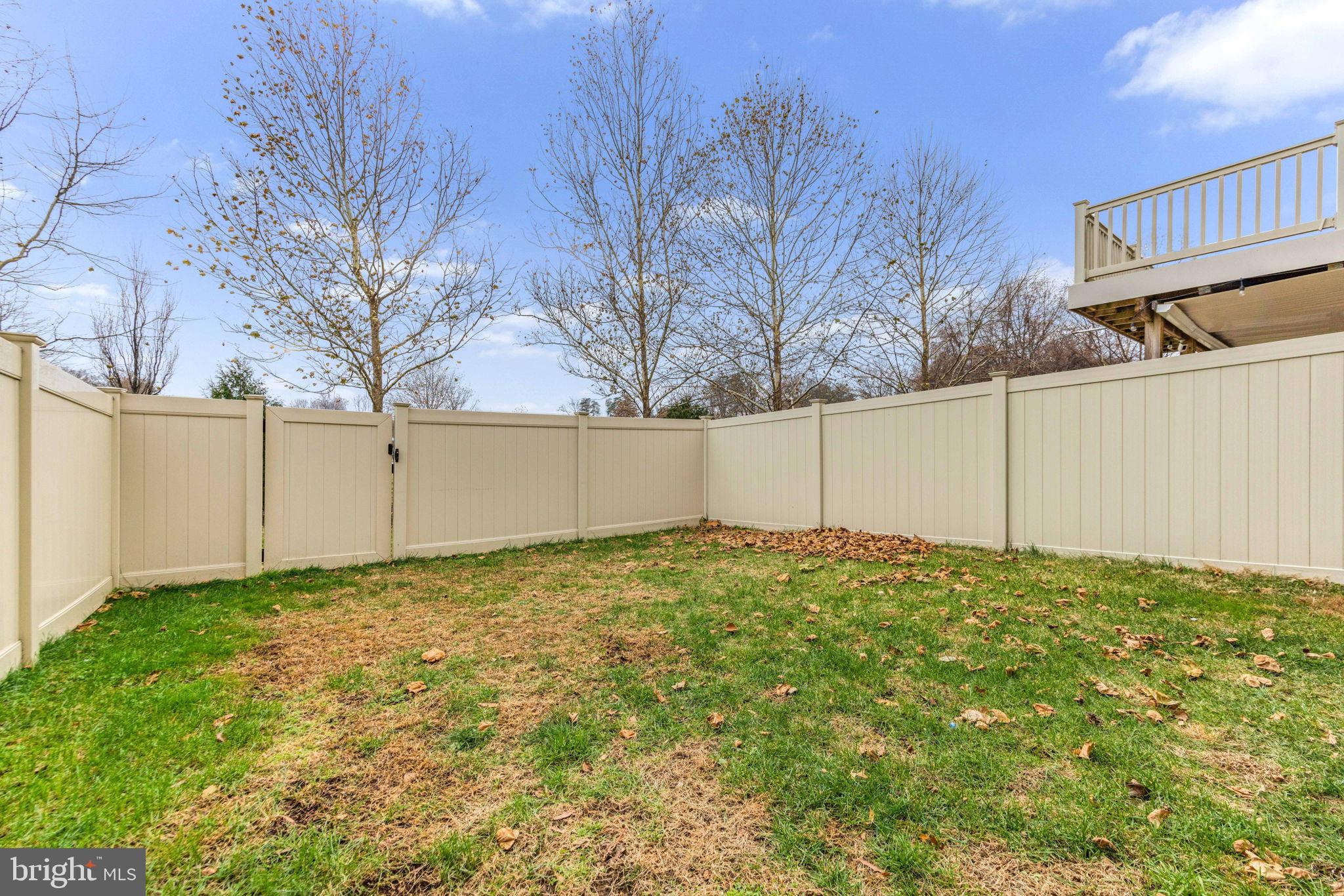 CREEKSIDE VILLAGE AT TANYARD SPRINGS - Residential