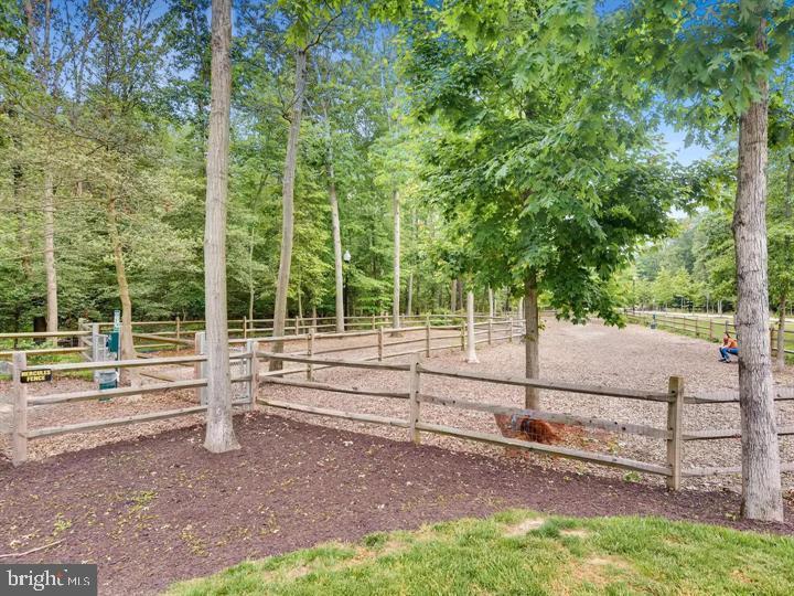 CREEKSIDE VILLAGE AT TANYARD SPRINGS - Residential