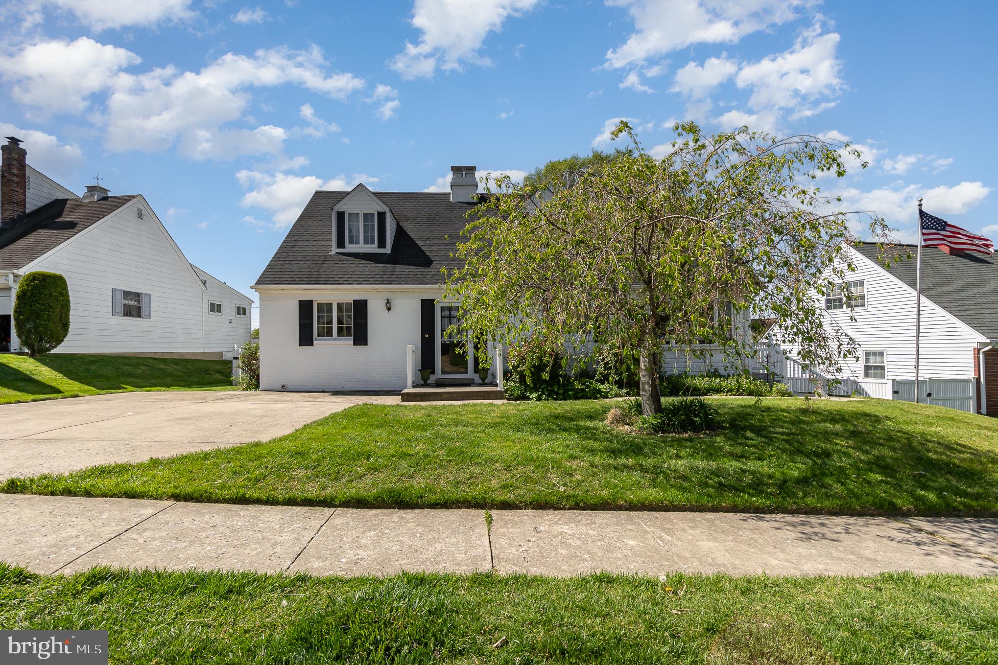 PERRY HALL ESTATES - Residential