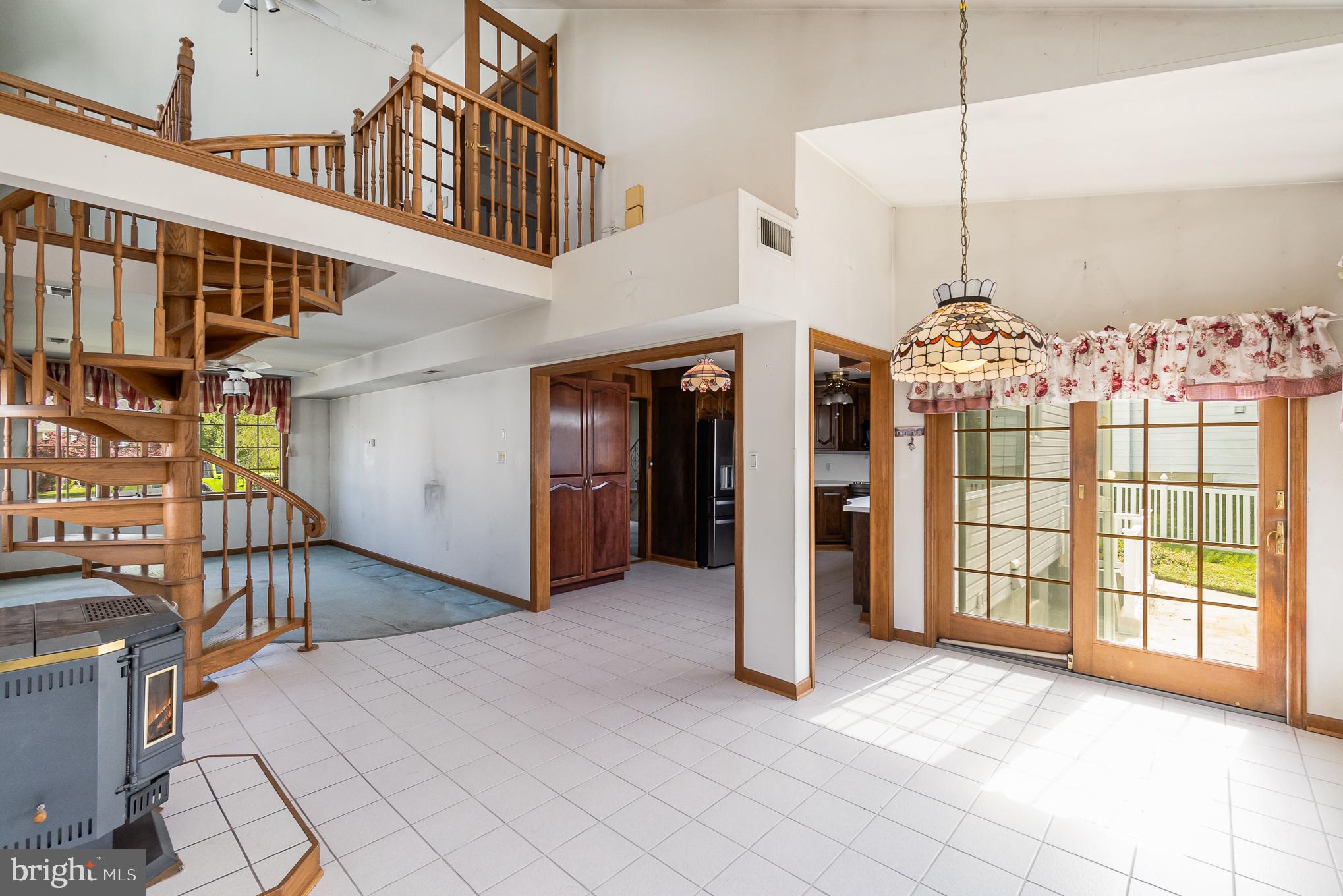 PERRY HALL ESTATES - Residential