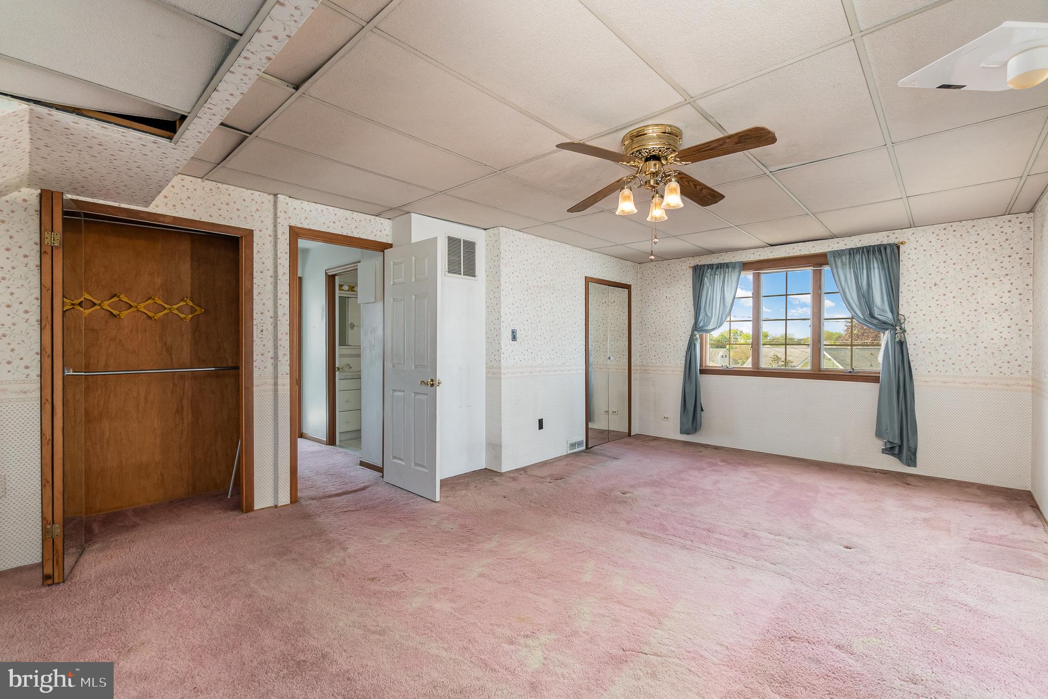 PERRY HALL ESTATES - Residential