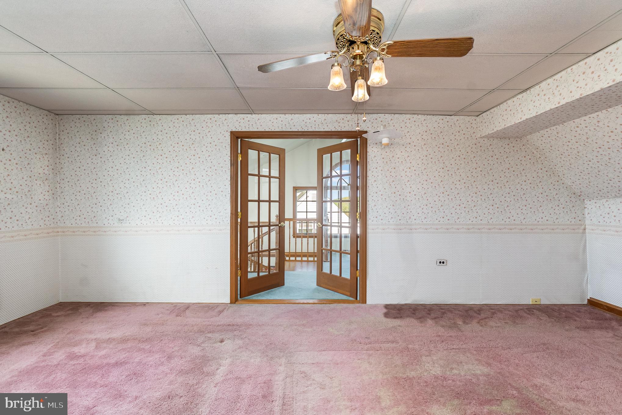 PERRY HALL ESTATES - Residential