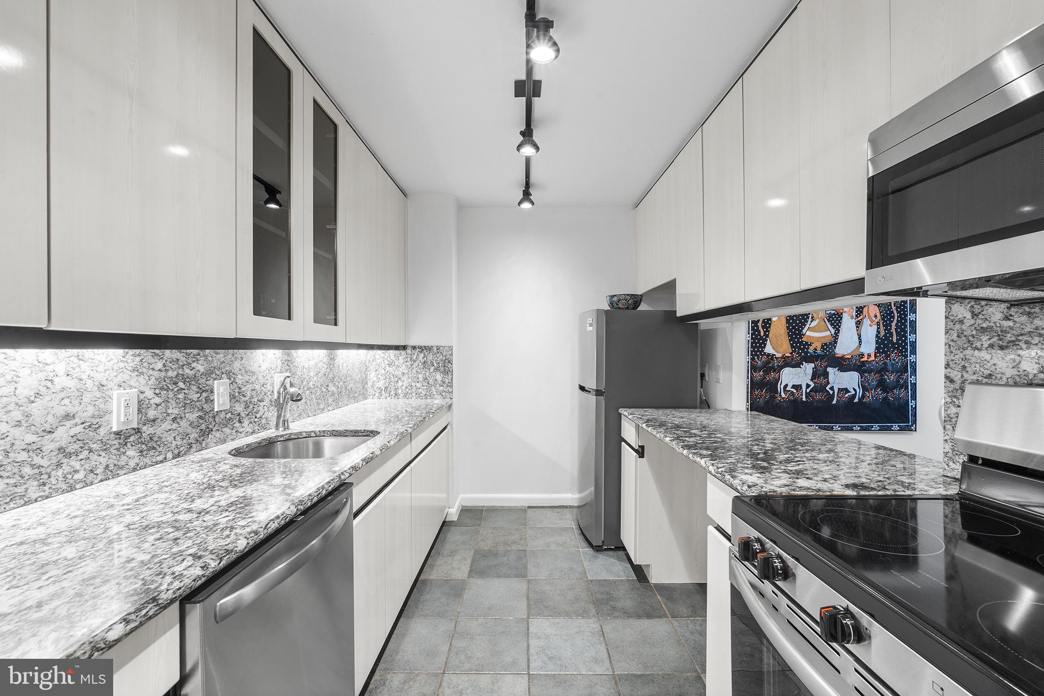 RITTENHOUSE SQUARE - Residential