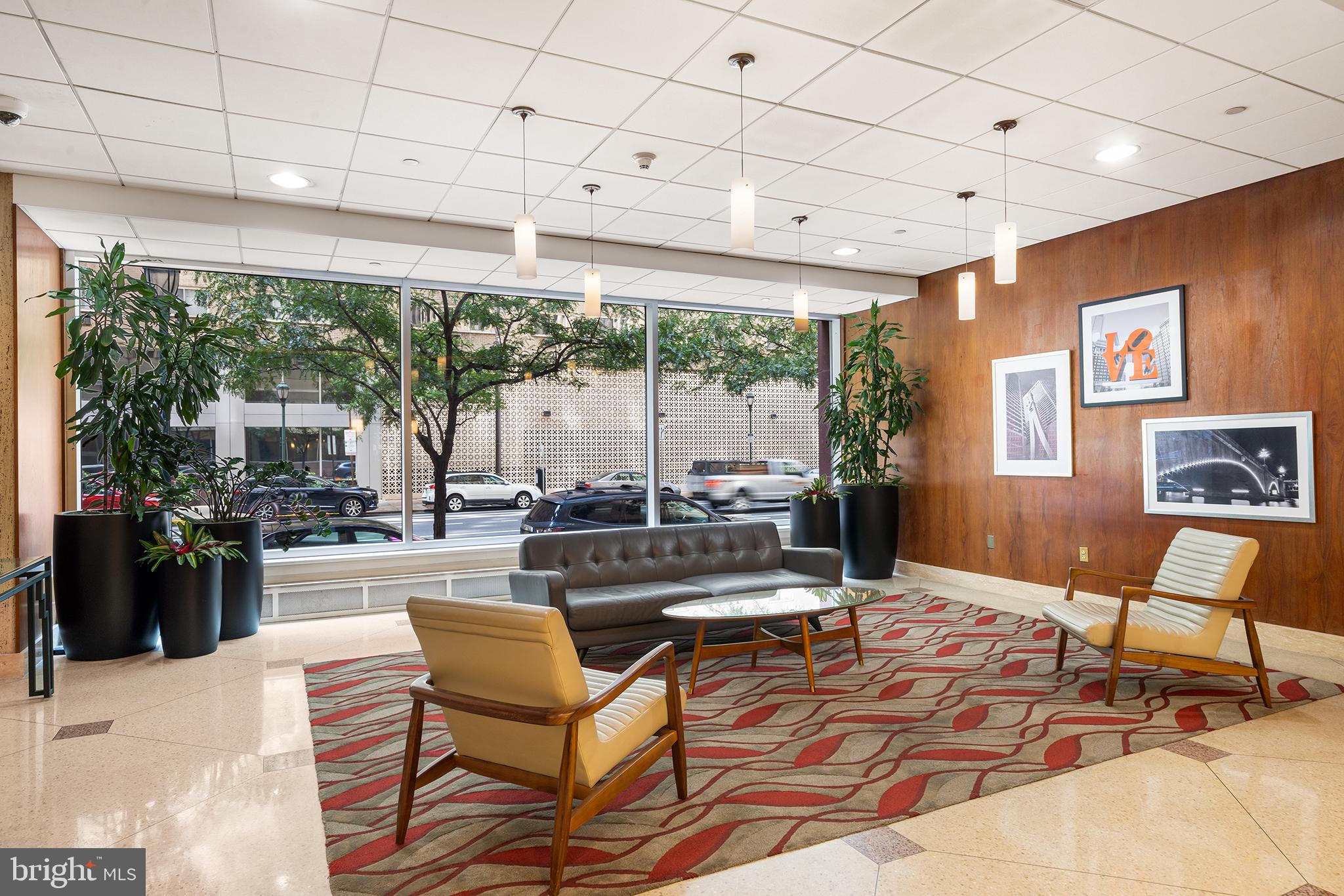 RITTENHOUSE SQUARE - Residential