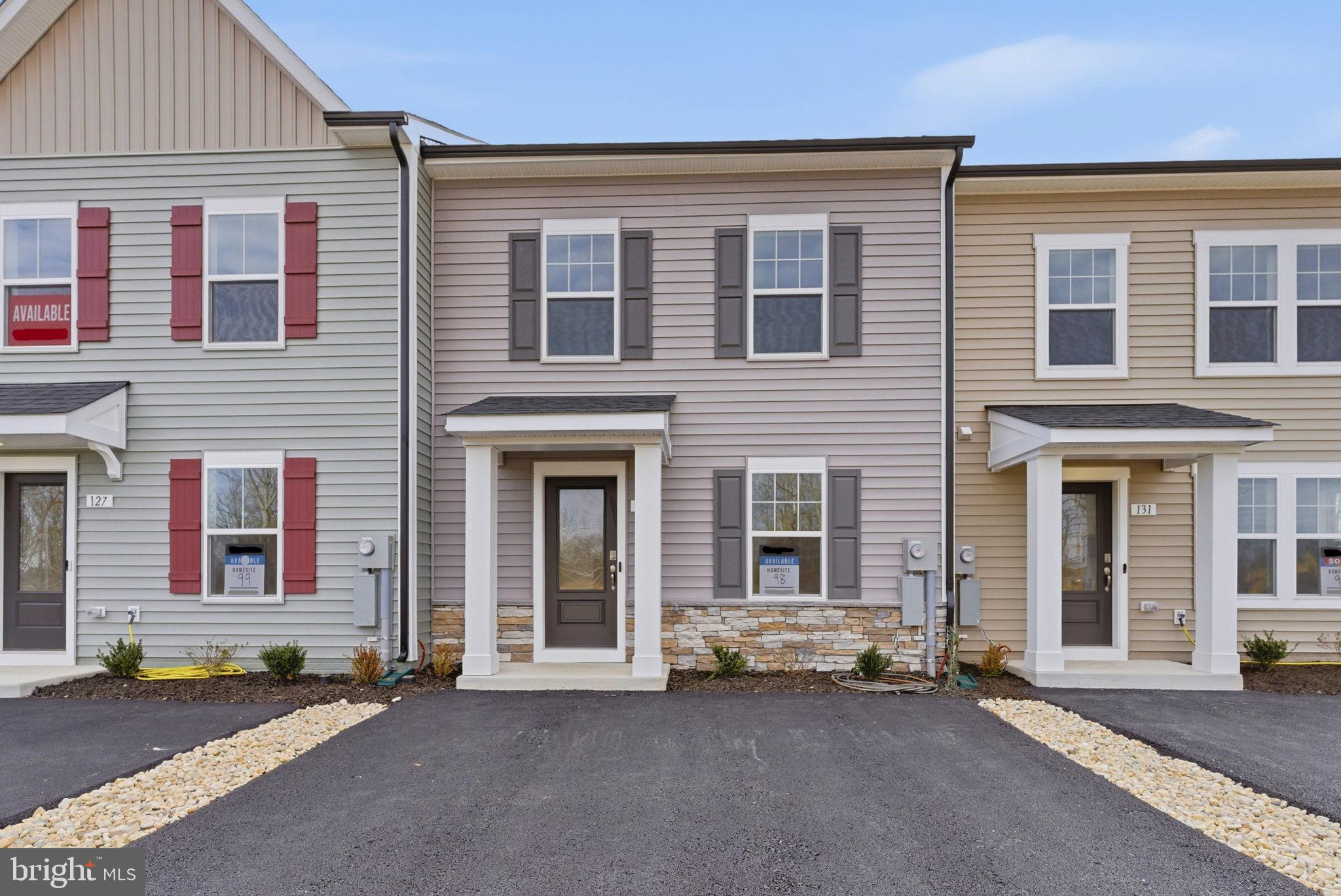 VILLAGES AT COURTHOUSE SQUARE - Residential